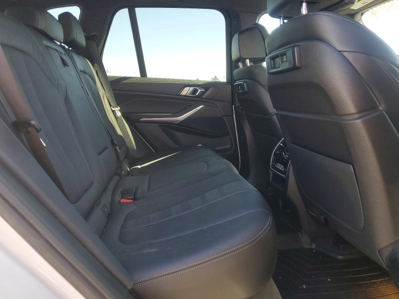 60500396 :رقم المزاد ، 5UXCR6C09N9M87766 vin ، 2022 Bmw X5 مزاد بيع
