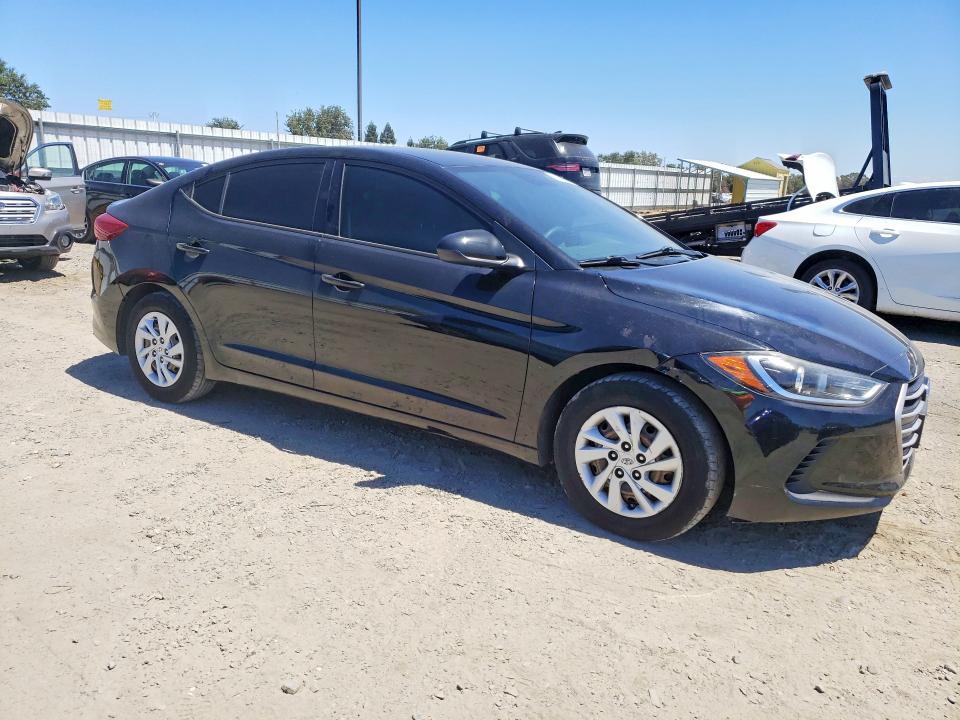 Продаж на аукціоні авто 2018 Hyundai Elantra, vin: 5NPD74LF7JH324135, номер лоту: 61638986