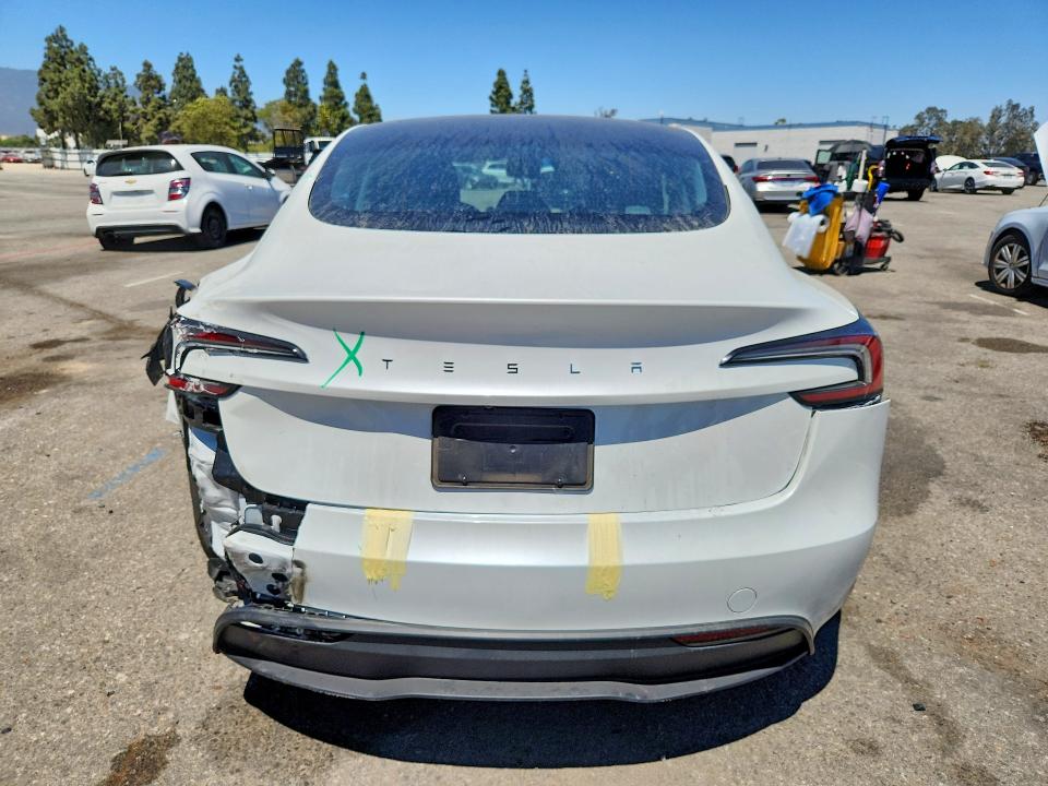 59340046 :رقم المزاد ، 5YJ3E1EA6SF050721 vin ، 2025 Tesla Model 3 مزاد بيع
