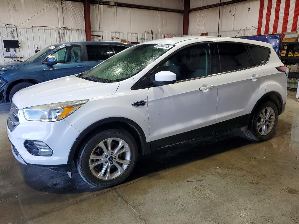 60308046 :رقم المزاد ، 1FMCU9GDXHUE24462 vin ، 2017 Ford Escape مزاد بيع