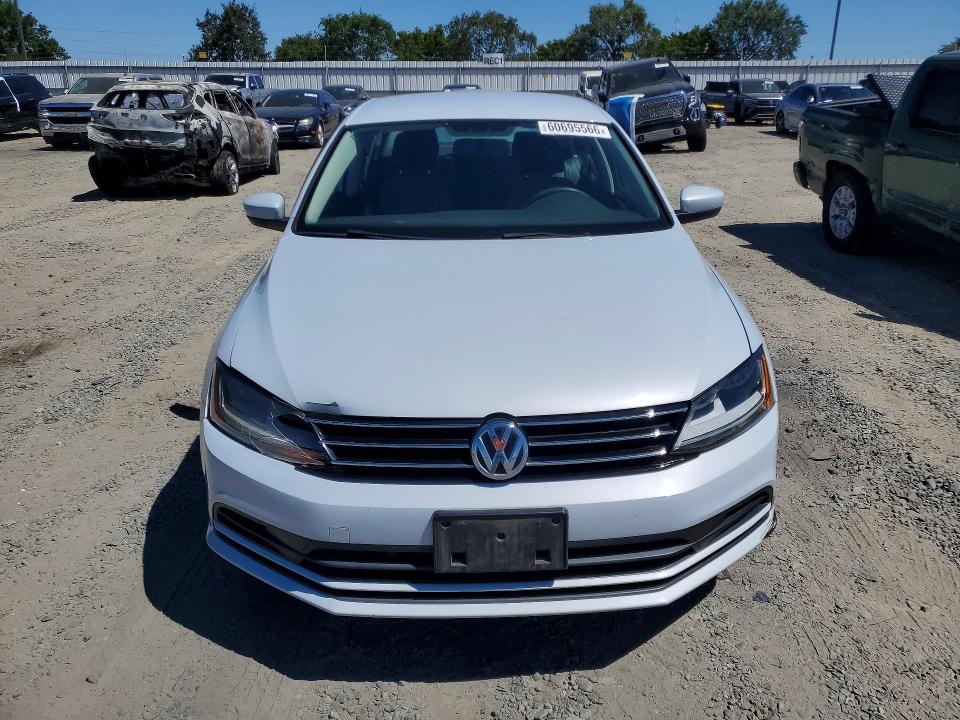 Продажа на аукционе авто 2017 Volkswagen Jetta, vin: 3VW2B7AJ0HM389828, номер лота: 60695566
