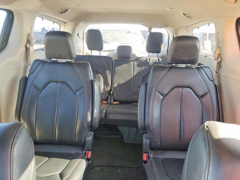 Продажа на аукционе авто 2018 Chrysler Pacifica, vin: 2C4RC1BG7JR148877, номер лота: 61710636