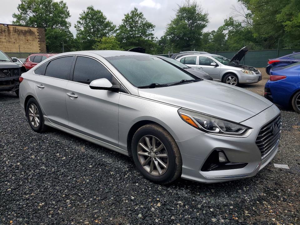 2018 Hyundai Sonata მანქანა იყიდება აუქციონზე, vin: 5NPE24AF3JH679163, აუქციონის ნომერი: 60041826