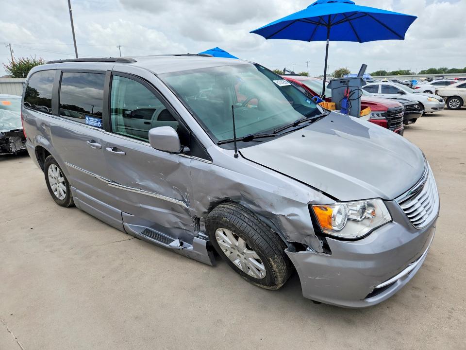 2016 Chrysler Town & Country მანქანა იყიდება აუქციონზე, vin: 2C4RC1BG4GR185412, აუქციონის ნომერი: 61324296