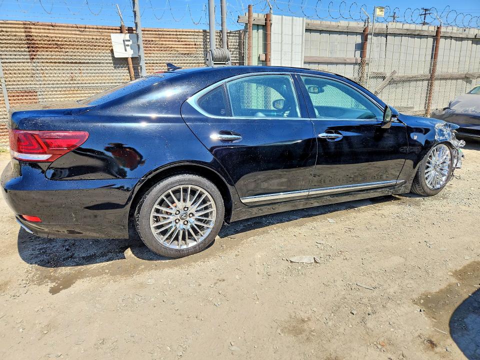 2013 Lexus Ls მანქანა იყიდება აუქციონზე, vin: JTHBL5EF4D5120501, აუქციონის ნომერი: 62701126
