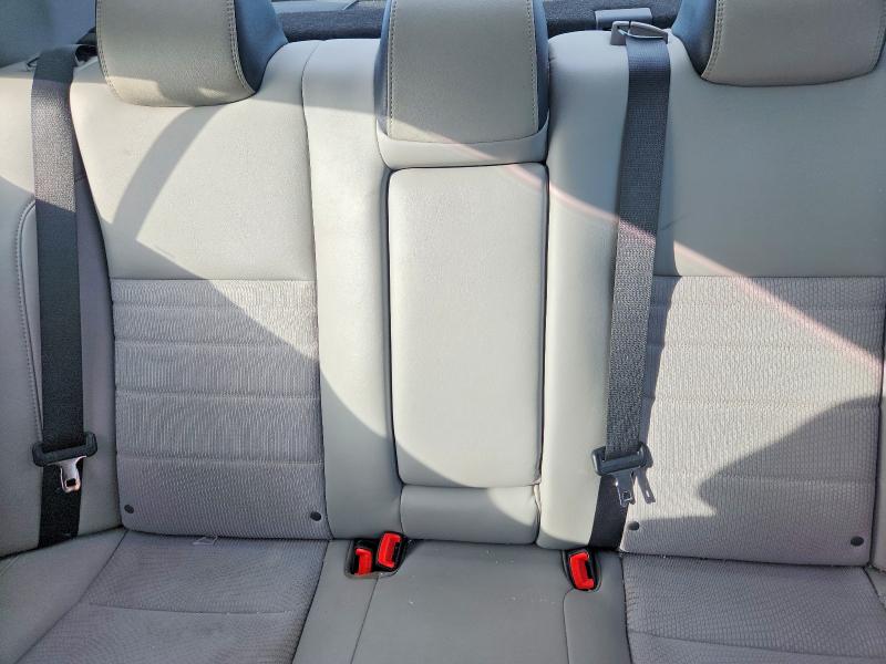 61369696 :رقم المزاد ، 4T1BF1FKXGU124457 vin ، 2016 Toyota Camry مزاد بيع