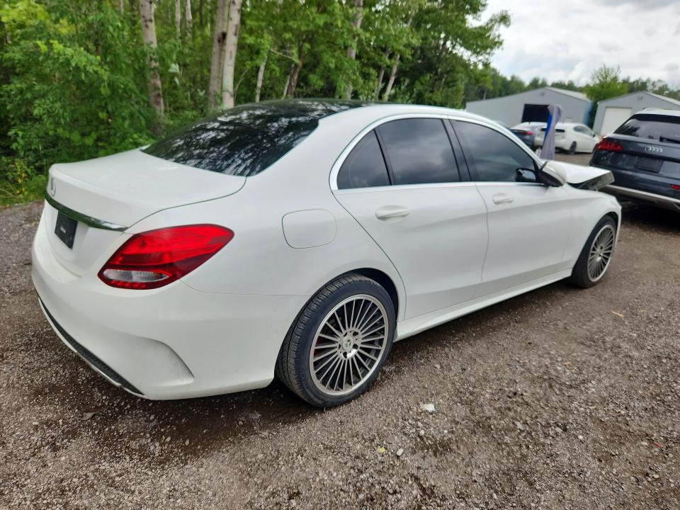 62816076 :رقم المزاد ، 55SWF4KB6FU081657 vin ، 2015 Mercedes-benz C مزاد بيع
