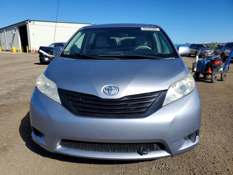 Продажа на аукционе авто 2012 Toyota Sienna, vin: 5TDZK3DC3CS182754, номер лота: 59289386