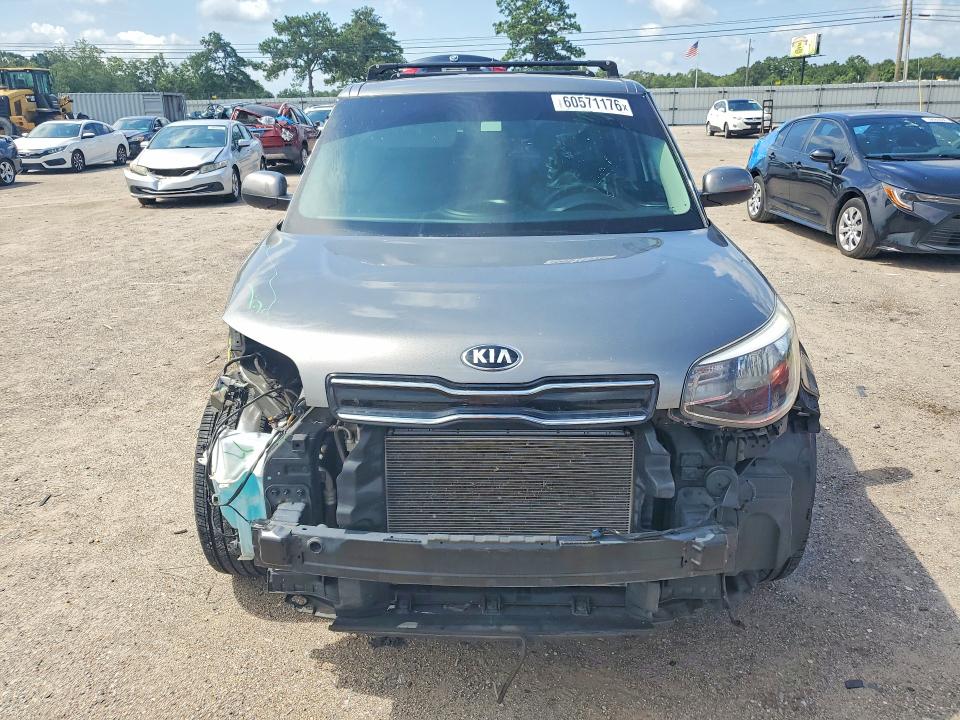 Продаж на аукціоні авто 2018 Kia Soul, vin: KNDJP3A54J7544716, номер лоту: 60571176