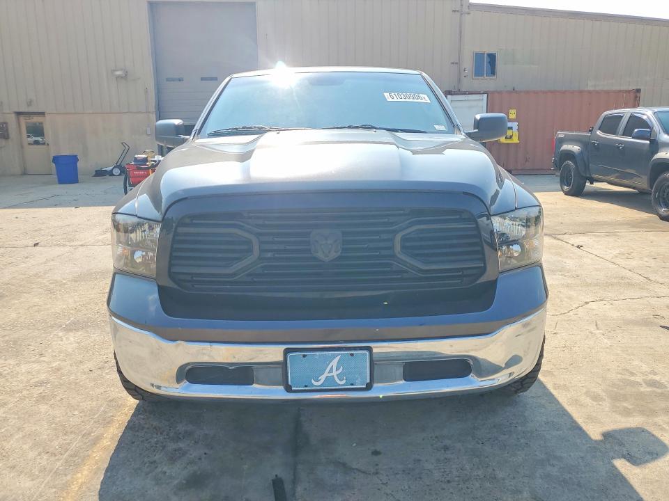61030906 :رقم المزاد ، 1C6RR7GT8HS527037 vin ، 2017 Ram 1500 مزاد بيع
