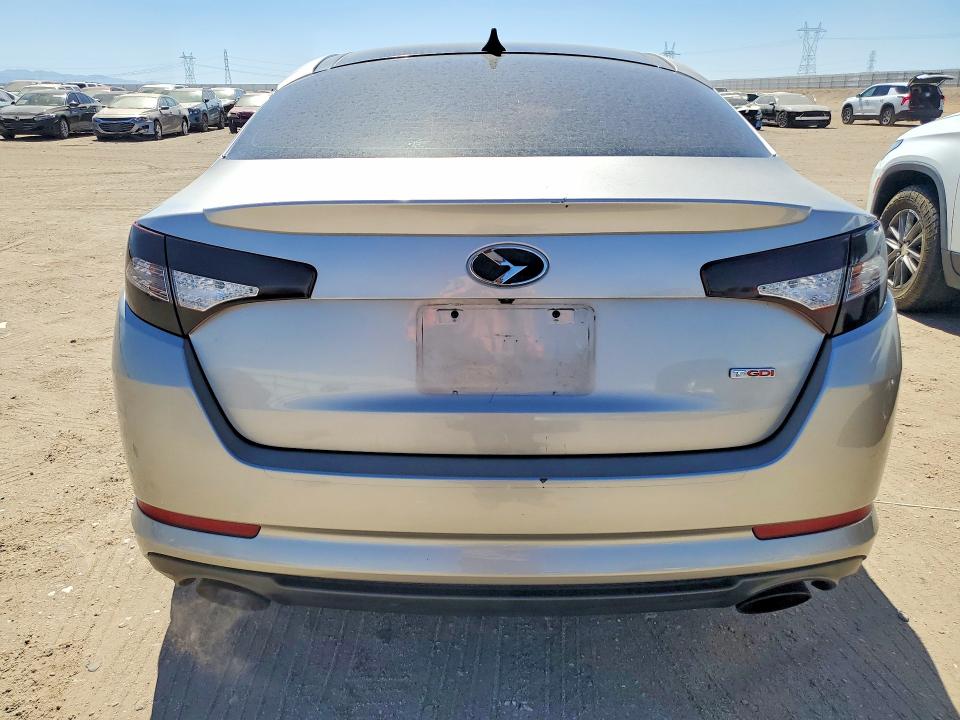 60328246 :رقم المزاد ، KNAGR4A66B5132228 vin ، 2011 Kia Optima مزاد بيع