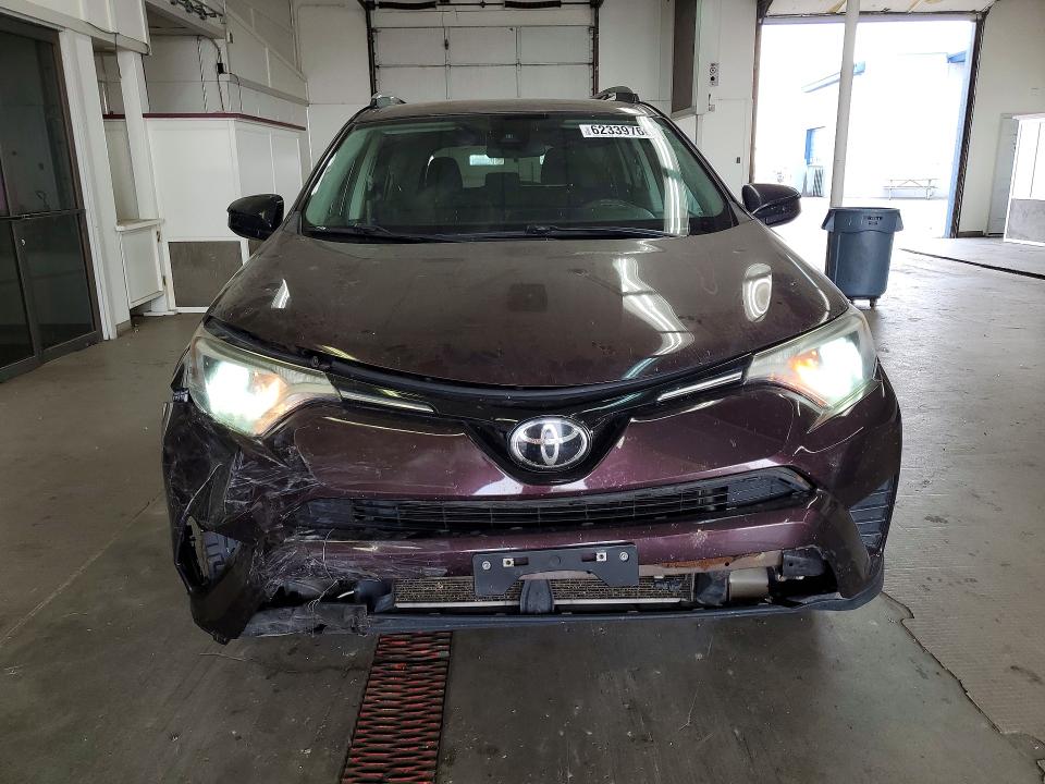 2017 Toyota Rav4 მანქანა იყიდება აუქციონზე, vin: 2T3BFREV4HW679892, აუქციონის ნომერი: 62339766