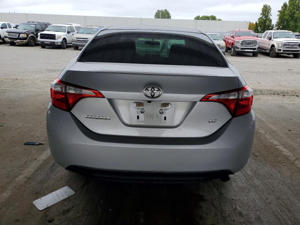 61896126 :رقم المزاد ، 5YFBURHE6GP453489 vin ، 2016 Toyota Corolla مزاد بيع
