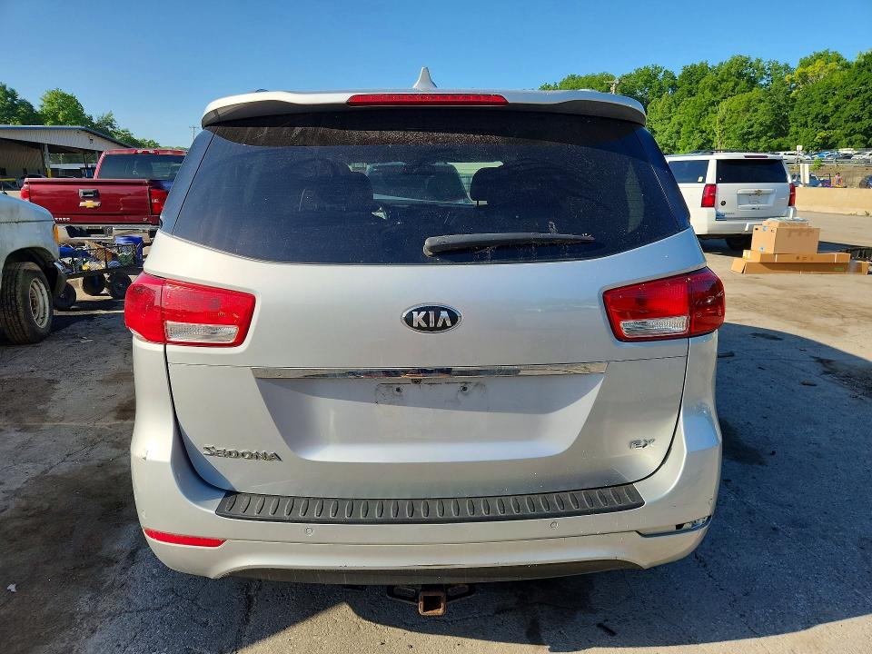 59224206 :رقم المزاد ، KNDMC5C11J6394584 vin ، 2018 Kia Sedona مزاد بيع
