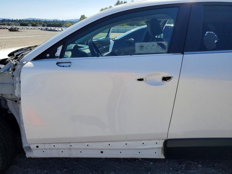 60467256 :رقم المزاد ، 3MVDMBBLXMM210759 vin ، 2021 Mazda Cx-30 مزاد بيع