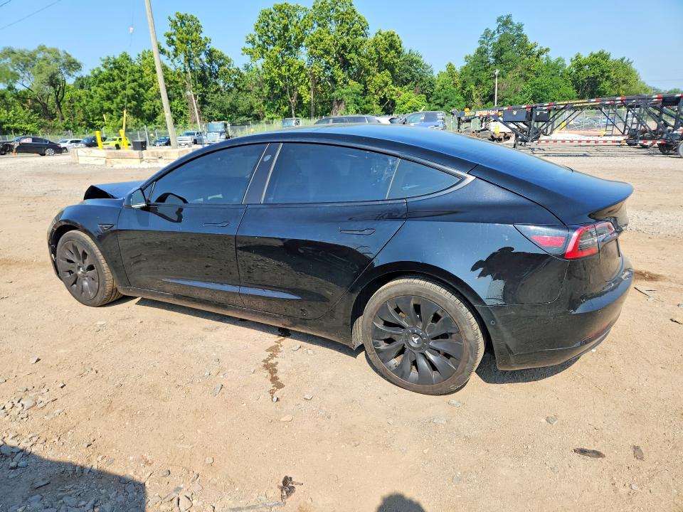 59344656 :رقم المزاد ، 5YJ3E1EB2NF230453 vin ، 2022 Tesla Model 3 مزاد بيع