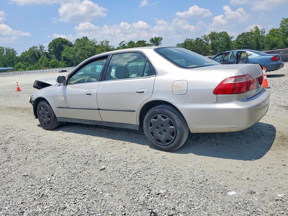 1998 Honda Accord მანქანა იყიდება აუქციონზე, vin: 1HGCG5649WA111327, აუქციონის ნომერი: 59647246
