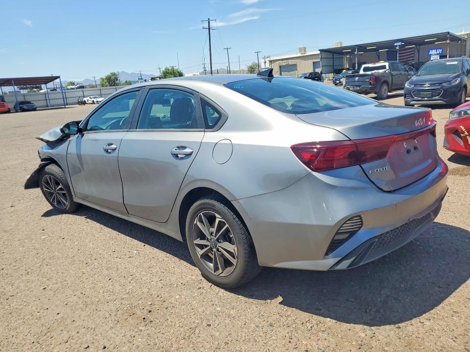 63143116 :رقم المزاد ، 3KPF24AD1RE738505 vin ، 2024 Kia Forte مزاد بيع