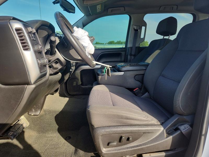 61846426 :رقم المزاد ، 3GCUKREC5HG211964 vin ، 2017 Chevrolet Silverado مزاد بيع
