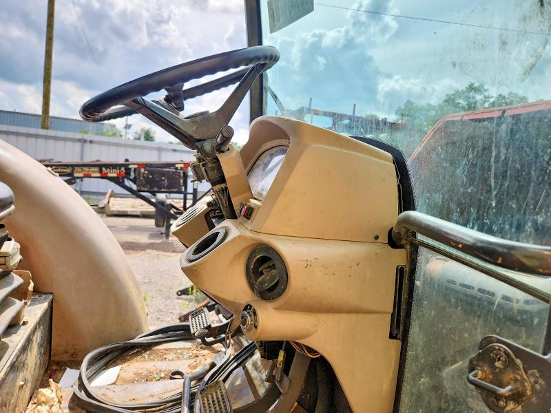 Продажа на аукционе авто 2011 Kubota Unknown, vin: M940D84366, номер лота: 60953176