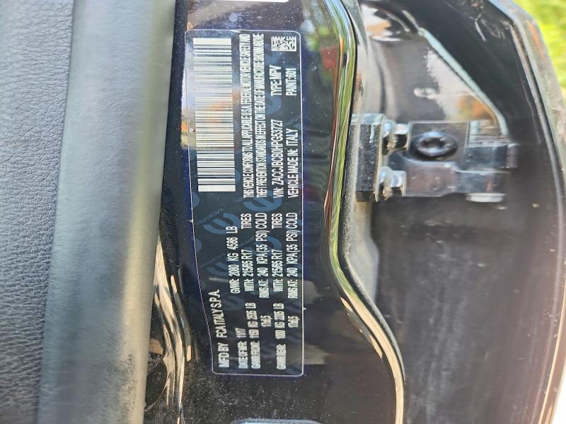 60703896 :رقم المزاد ، ZACCJBCB0HPG53727 vin ، 2017 Jeep Renegade مزاد بيع