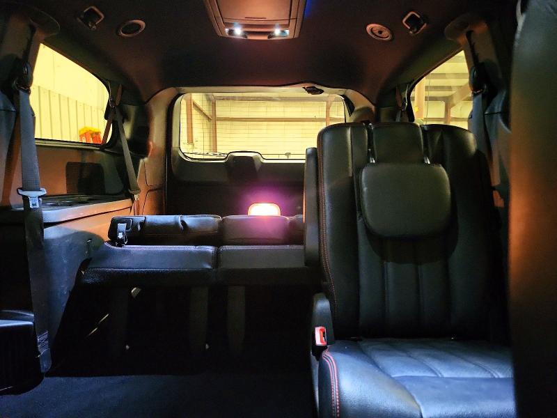 61315726 :رقم المزاد ، 2C4RDGEG9KR739662 vin ، 2019 Dodge Grand Caravan مزاد بيع