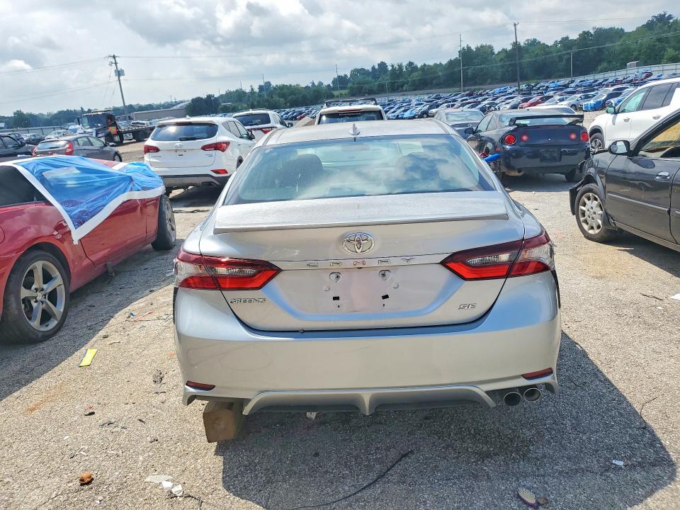 Продаж на аукціоні авто 2022 Toyota Camry, vin: 4T1G11AK1NU707296, номер лоту: 62476036