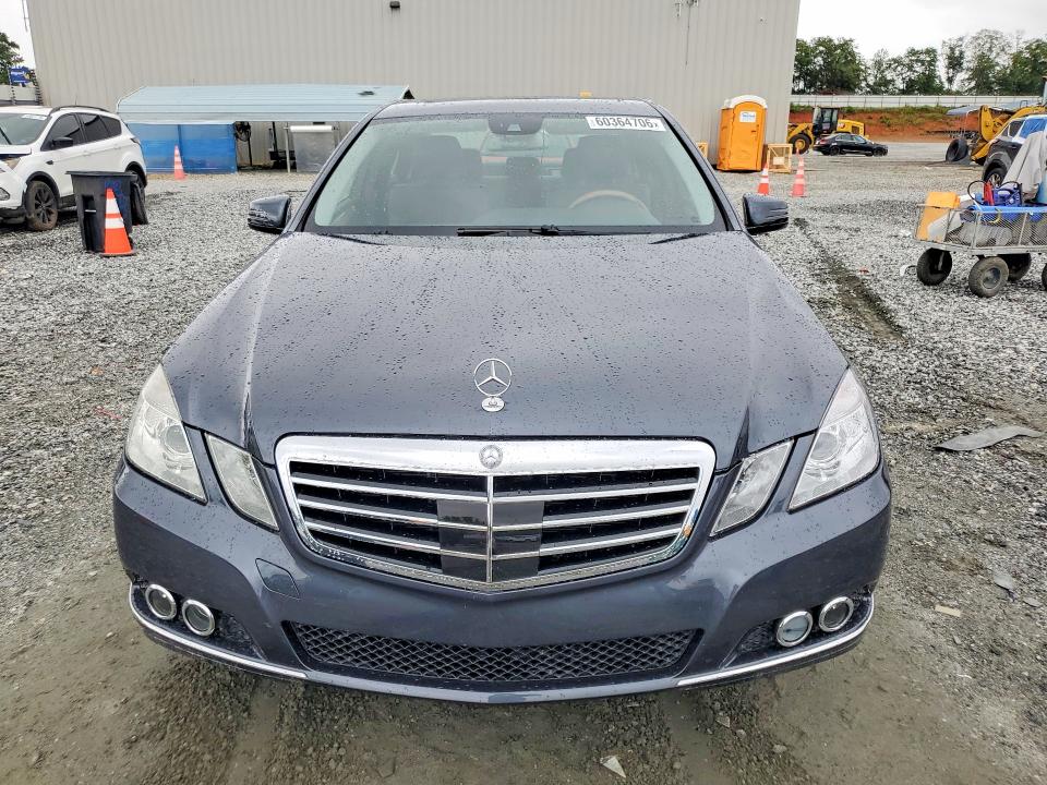 2010 Mercedes-benz E მანქანა იყიდება აუქციონზე, vin: WDDHF5GB0AA190549, აუქციონის ნომერი: 60364706