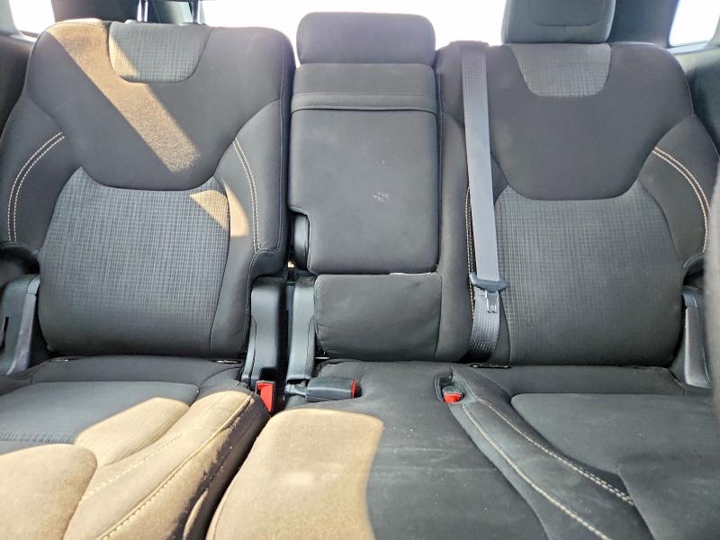 62810166 :رقم المزاد ، 1C4PJMCSXGW368399 vin ، 2016 Jeep Cherokee مزاد بيع