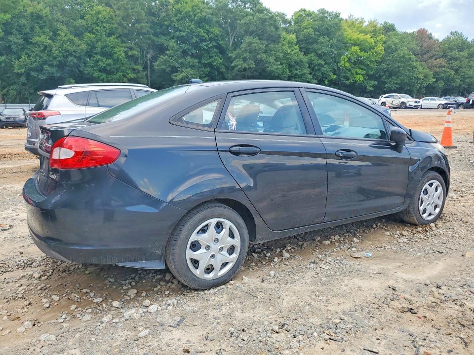 Продажа на аукционе авто 2011 Ford Fiesta, vin: 3FADP4AJ5BM206383, номер лота: 61435866