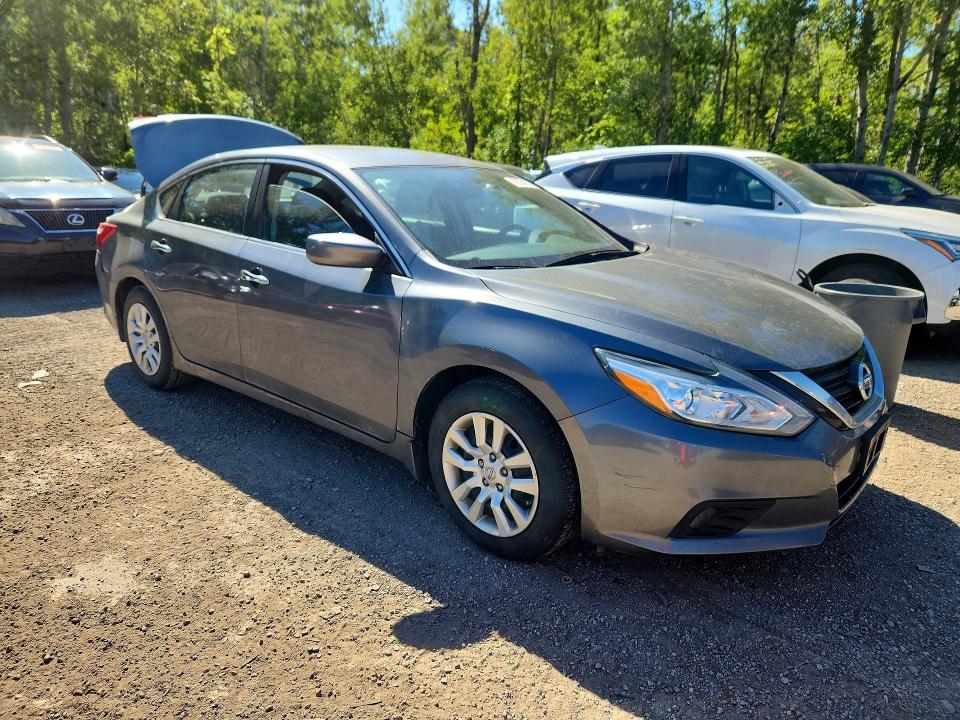 2016 Nissan Altima მანქანა იყიდება აუქციონზე, vin: 1N4AL3AP8GN339102, აუქციონის ნომერი: 62034216