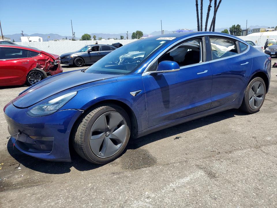 2018 Tesla Model 3 მანქანა იყიდება აუქციონზე, vin: 5YJ3E1EA3JF058953, აუქციონის ნომერი: 63397216