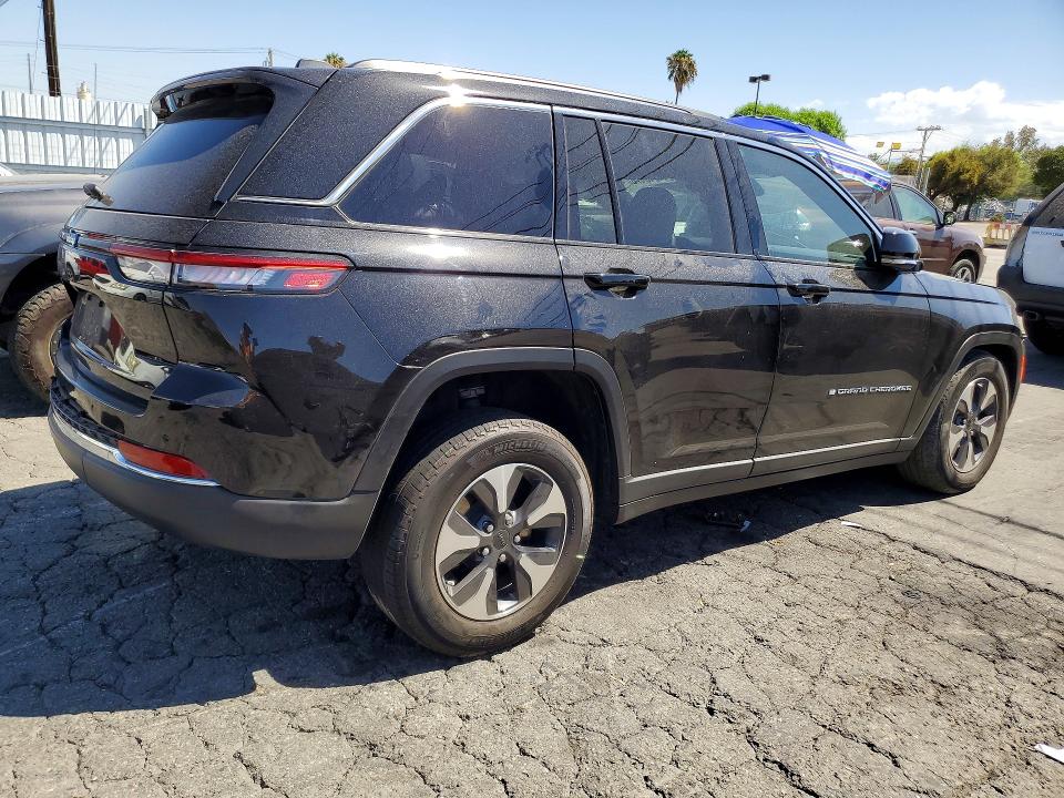 Продаж на аукціоні авто 2022 Jeep Grand Cherokee, vin: 1C4RJYB61N8761651, номер лоту: 61240476