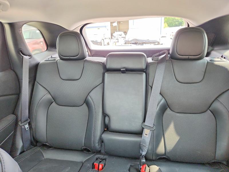 61664636 :رقم المزاد ، 1C4PJMMX4MD230925 vin ، 2021 Jeep Cherokee مزاد بيع