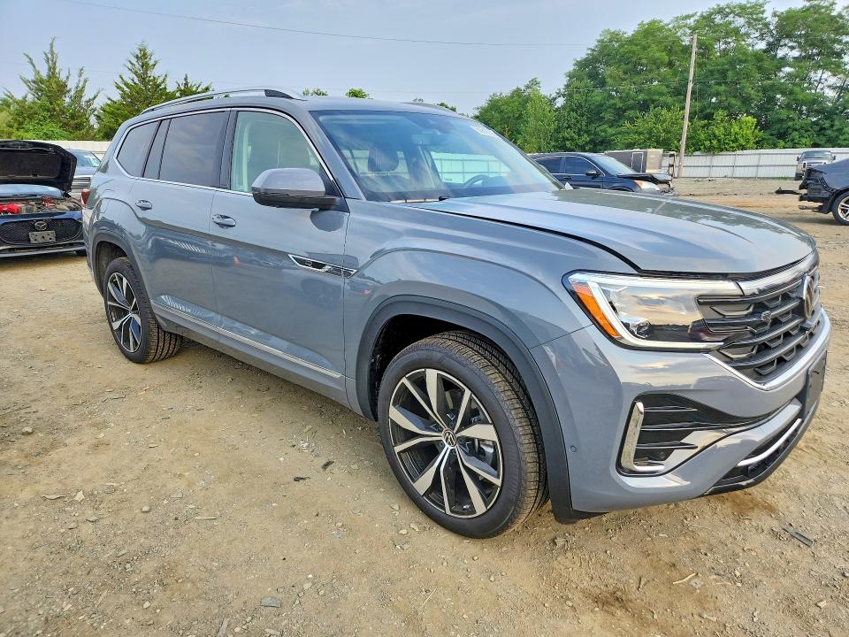 62618006 :رقم المزاد ، 1V2FN2CA7TC556688 vin ، 2026 Volkswagen Atlas مزاد بيع