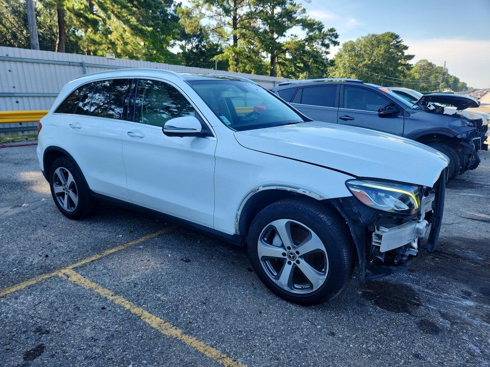 Продаж на аукціоні авто 2018 Mercedes-benz Glc, vin: WDC0G4JB2JV024205, номер лоту: 95585305