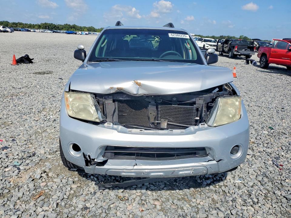 62386226 :رقم المزاد ، 5N1AR18U38C667125 vin ، 2008 Nissan Pathfinder مزاد بيع