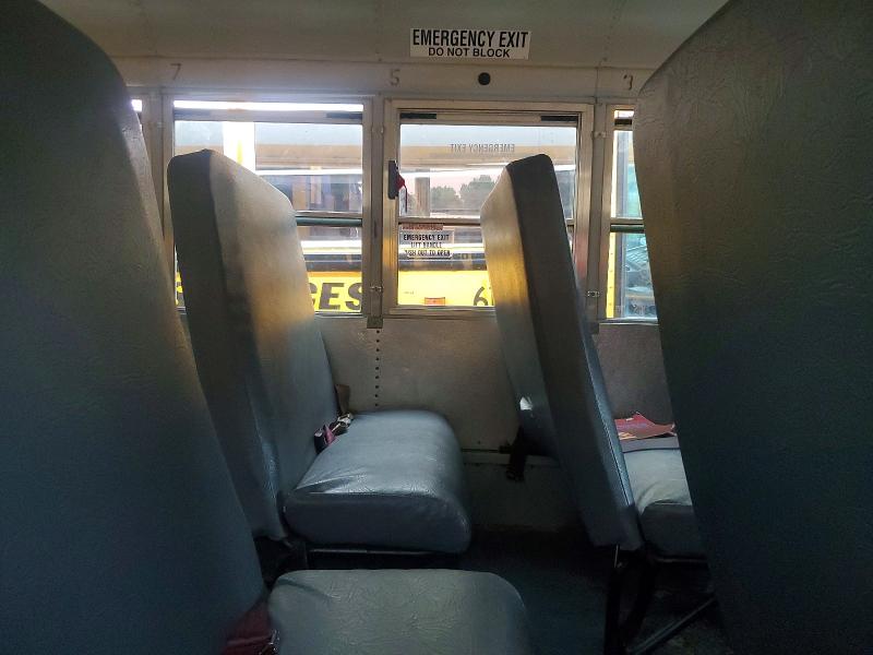 60881956 :رقم المزاد ، 1GB3G3BG8C1179315 vin ، 2012 Thomabuses Bus مزاد بيع