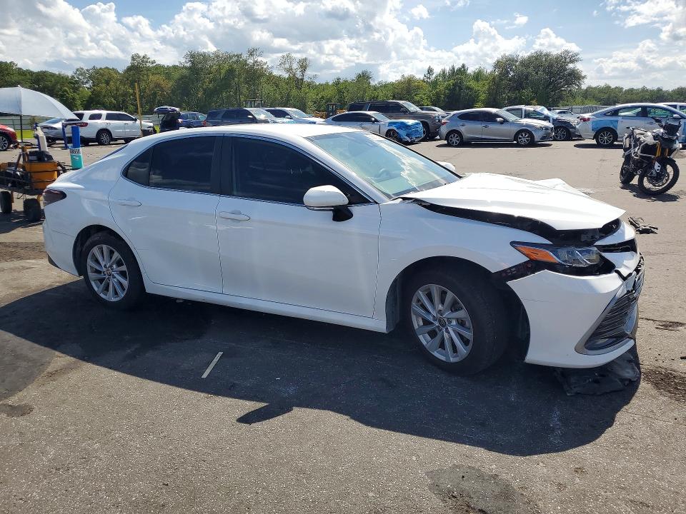 Продаж на аукціоні авто 2022 Toyota Camry, vin: 4T1R11AK2NU657839, номер лоту: 60891086
