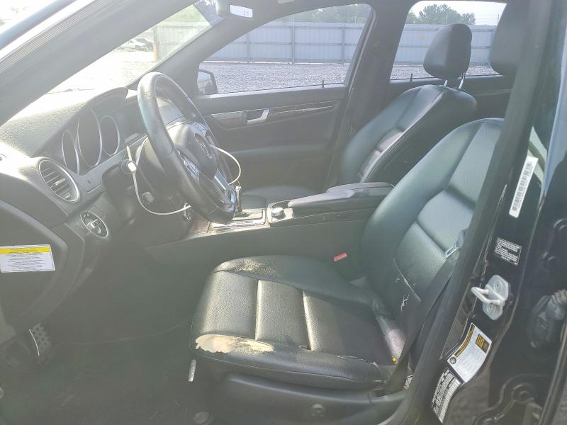 2013 Mercedes-benz C მანქანა იყიდება აუქციონზე, vin: WDDGF8AB3DG106926, აუქციონის ნომერი: 62843956