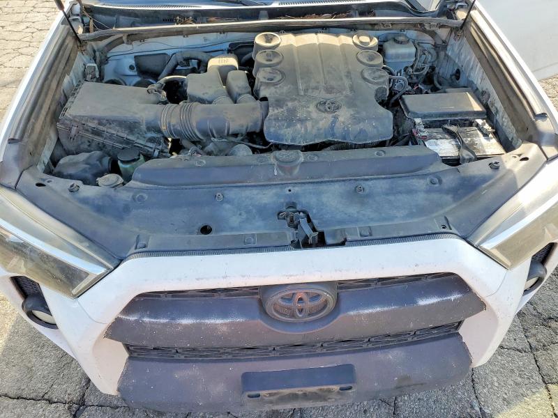 61539706 :رقم المزاد ، JTEBU5JRXJ5533111 vin ، 2018 Toyota 4runner مزاد بيع