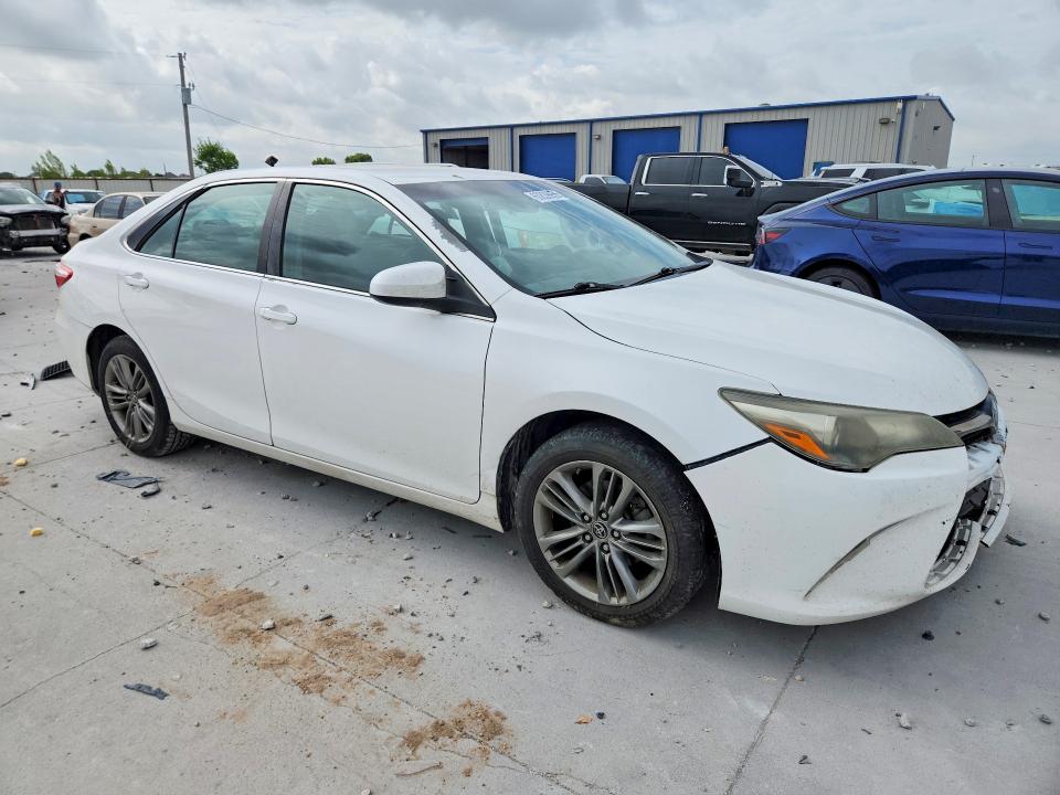 2015 Toyota Camry მანქანა იყიდება აუქციონზე, vin: 4T1BF1FK7FU031250, აუქციონის ნომერი: 60839966