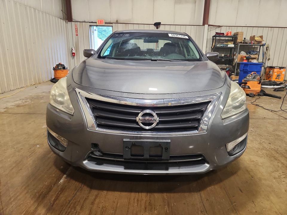 Продаж на аукціоні авто 2015 Nissan Altima, vin: 1N4AL3AP1FC185391, номер лоту: 60361726