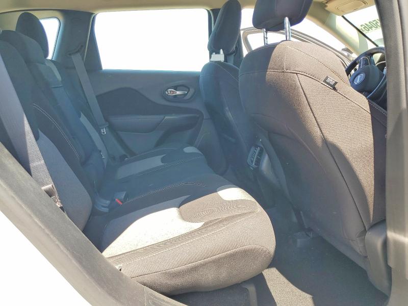 60215046 :رقم المزاد ، 1C4PJLAB6GW113892 vin ، 2016 Jeep Cherokee مزاد بيع