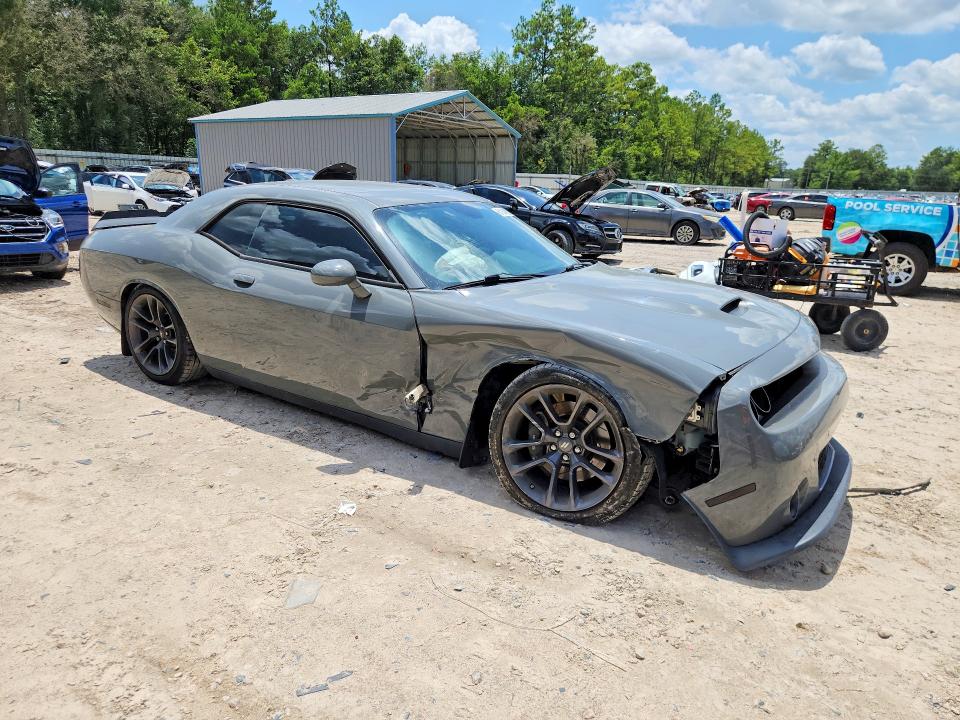 61244826 :رقم المزاد ، 2C3CDZBT5KH639376 vin ، 2019 Dodge Challenger مزاد بيع
