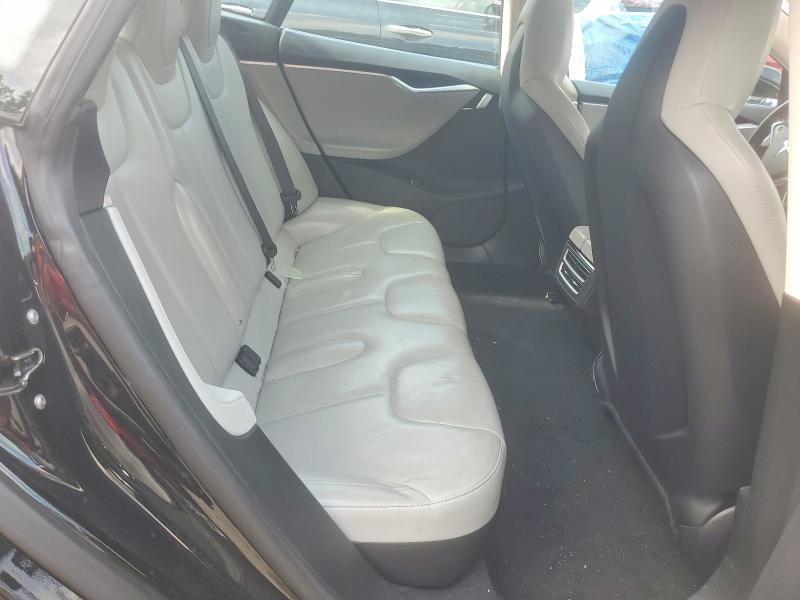 Продаж на аукціоні авто 2015 Tesla Model S, vin: 5YJSA1H10FF080743, номер лоту: 97682855