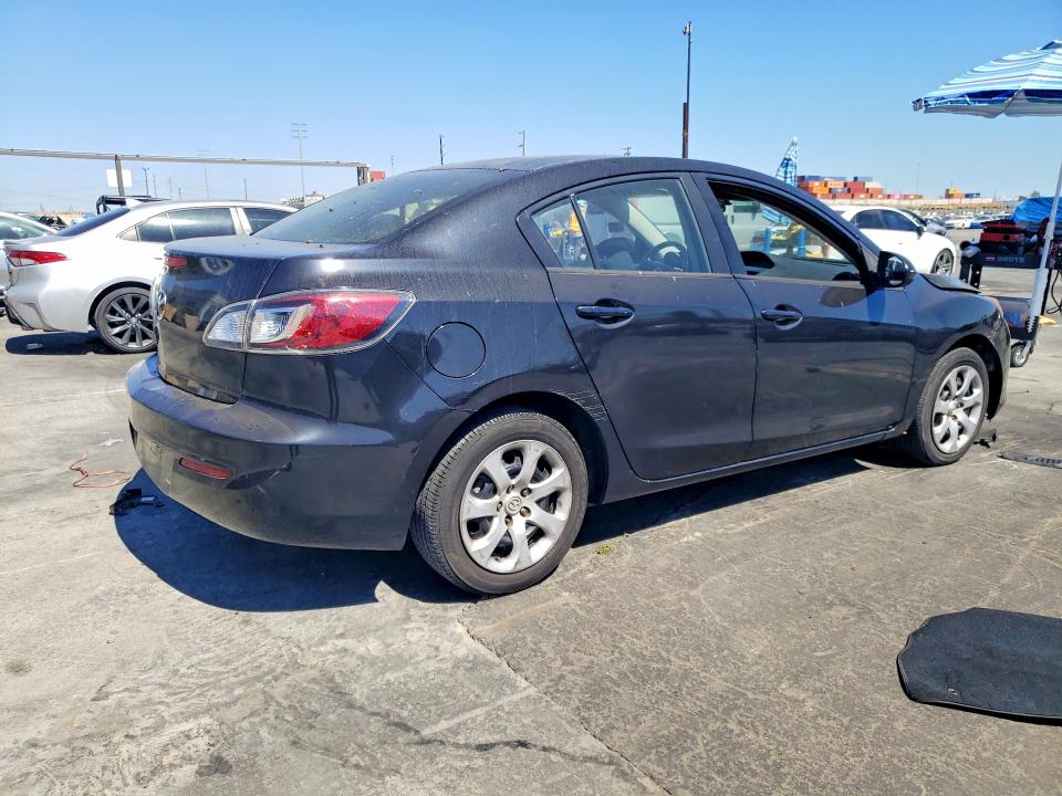 58134316 :رقم المزاد ، JM1BL1TF4D1727793 vin ، 2013 Mazda 3 مزاد بيع