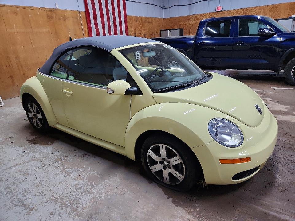 2006 Volkswagen New Beetle მანქანა იყიდება აუქციონზე, vin: 3VWRF31Y96M315426, აუქციონის ნომერი: 62610946
