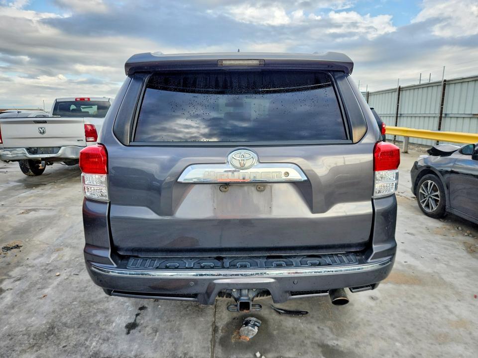 2011 Toyota 4runner მანქანა იყიდება აუქციონზე, vin: JTEBU5JR9B5051988, აუქციონის ნომერი: 60961126