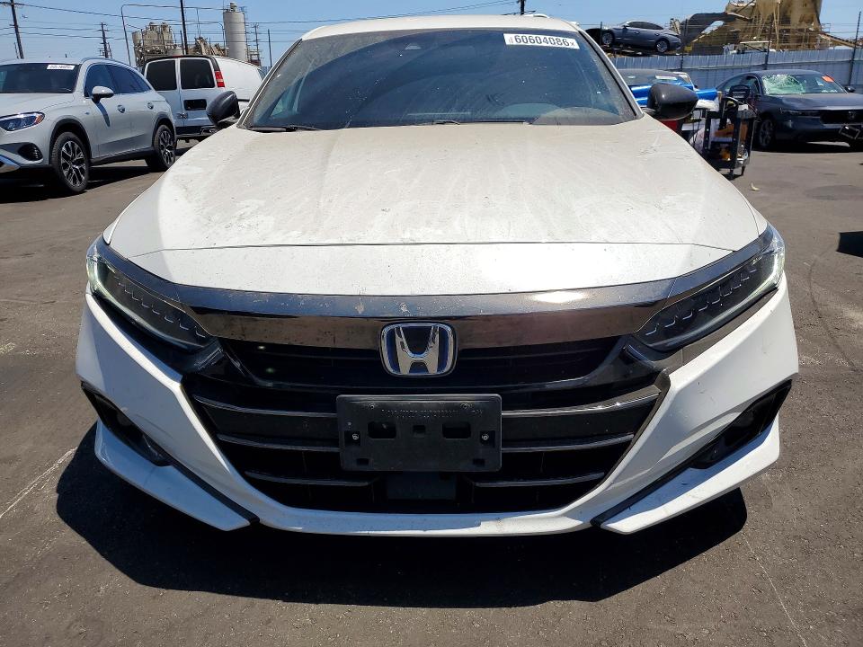 60604086 :رقم المزاد ، 1HGCV3F23NA044862 vin ، 2022 Honda Accord مزاد بيع